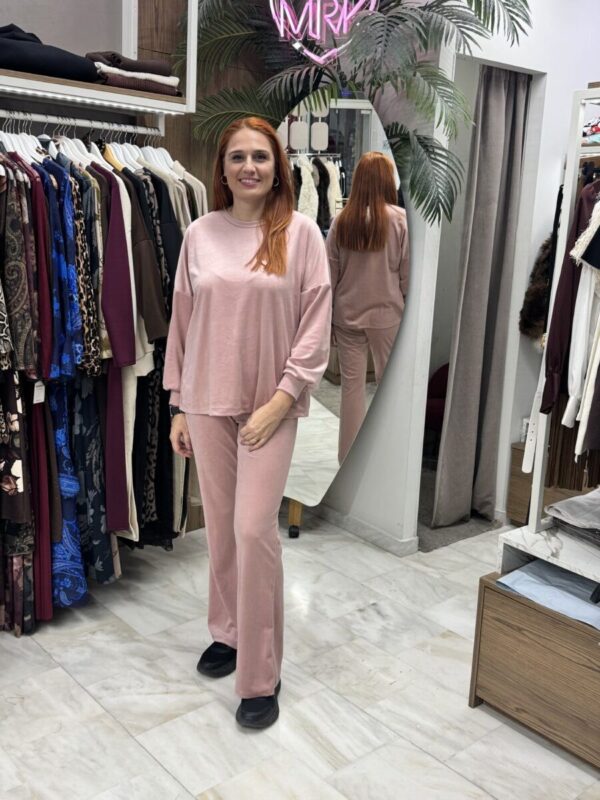 Velvet Set